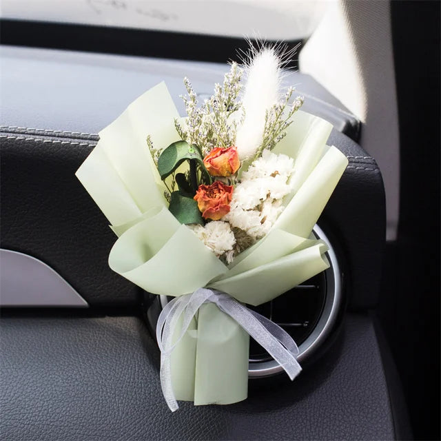 BloomAura™ - Mini Flower Bouquet